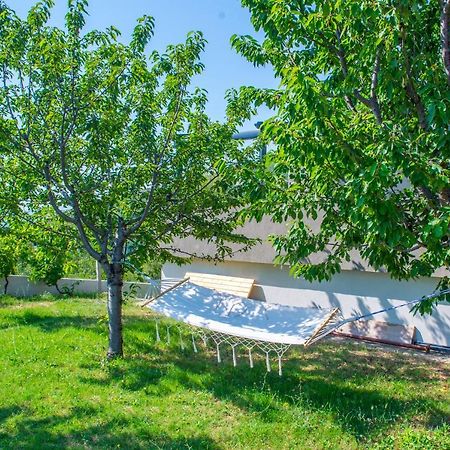 מוסטר Villa Carpe Diem - With Private Pool מראה חיצוני תמונה