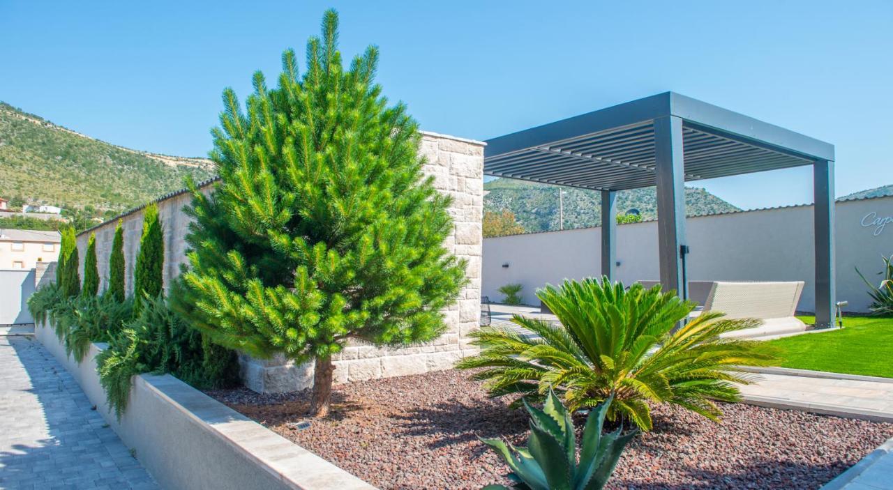 מוסטר Villa Carpe Diem - With Private Pool מראה חיצוני תמונה