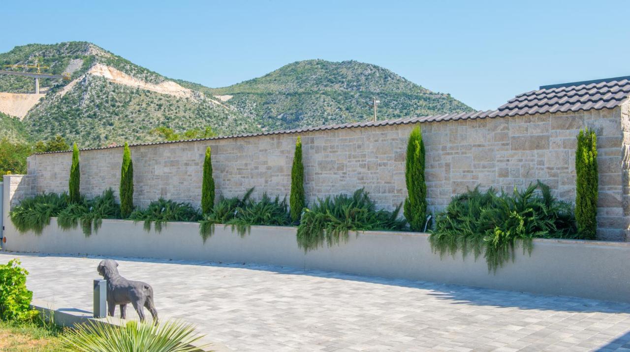 מוסטר Villa Carpe Diem - With Private Pool מראה חיצוני תמונה