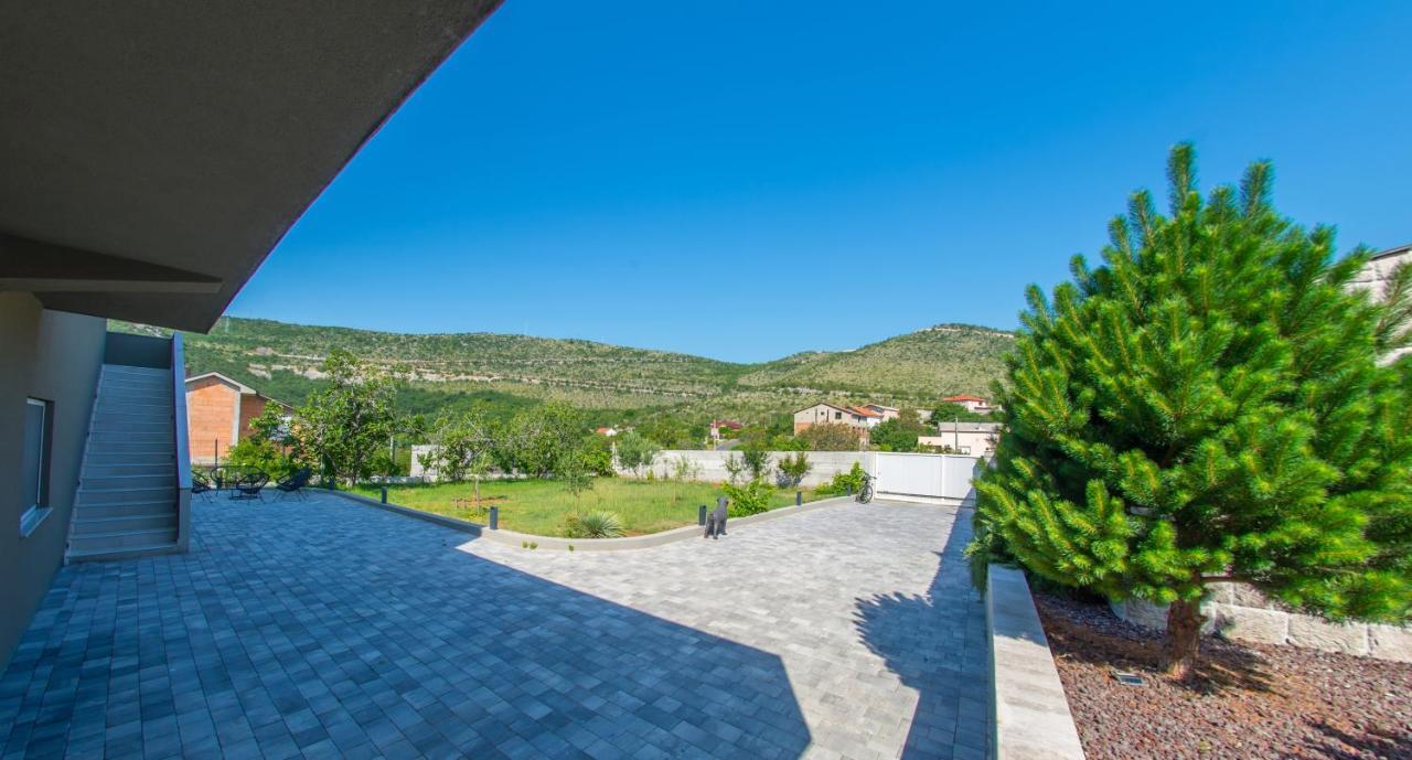 מוסטר Villa Carpe Diem - With Private Pool מראה חיצוני תמונה